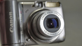 Canon Canon ^/--/^ Цифровой фотоаппарат 8.0 /--/ Mpix Canon Power Shot A /--/ 590 IS #2 + x /--/ 8.0  EQ 35-140 /--/ mm Canon IS Aspheric lens Вживане ^_^^^ Цифровой фотоаппарат 8.0 /--/ Mpix Canon Power Shot A /--/ 590 IS #2 + x /--/ 8.0 EQ 35-140 /--/ mm Canon IS Aspheric lens Употреблено - фото фото фото