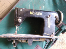 Швейні машини Швейные машины ^/--/^ Швейная машинка антикварная Kohler ^_^^^ Швейна машинка антикварна Kohler - фото фото фото