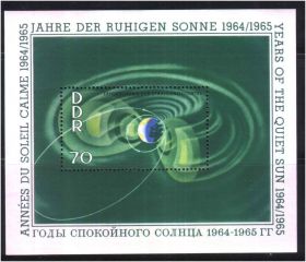Освоєння космосу Освоение космоса ^/--/^ EU ГДР / DDR  1965 г MNH - 3 /--/ и блока - год спокойного Солнца - 3 скана ^_^^^ EU НДР / DDR 1965 MNH - 3 і блоку - рік спокійного Сонця - 3 скана - фото фото фото