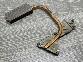 Системи охолодження Системы охлаждения ^/--/^ Радіатор охолодження Fujitsu Esprimo Mobile V /--/ 5505 / MS /--/ 2216 / б/в Original ^_^^^ Радиатор охлаждения Fujitsu Esprimo Mobile V /--/ 5505 / MS /--/ 2216 / б/у Original - фото фото фото