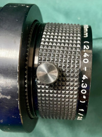 Оптичні прилади Оптические приборы ^/--/^ Проекційний об&amp;apos;єктив Isco Germany AV 60-110 мм зі стандартною фокусною відстанню 42,5 мм ^_^^^ Проекционный объектив Isco Germany AV 60-110 мм со стандартным фокусным расстоянием 42,5 мм - фото фото фото