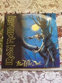 Платівки Пластинки ^/--/^ Iron Maiden Fear Of The Dark 2 плити ламінат розворот ^_^^^ Iron Maiden Fear Of The Dark 2 плиты ламинат разворот - фото фото фото