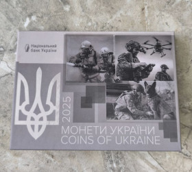 Пам'ятні і ювілейні Памятные и юбилейные ^/--/^ монети України 2025 року, річний набір ^_^^^ Годовой набор монет 2025 года - фото фото фото