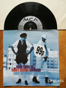 Платівки Пластинки ^/--/^ Bobby Brown  (duet with Whitney Houston)-Something in common-Ex.+, 7&amp;quot;-Англія ^_^^^ Bobby Brown (duet with Whitney Houston)-Something in common-Ex.+, 7&amp;quot;-Англия - фото фото фото