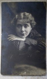Росія до  року Россия до  года ^/--/^ Открытка с актрисой Евгенией Леонтович, 1916 г. ^_^^^ Листівка з актрисою Євгенією Леонтович, 1916 р. - фото фото фото