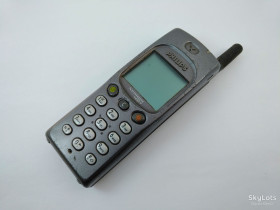 Philips Philips ^/--/^ Ретро апарат Philips Xenium 9@9 2003 /--/ р + аккумулятор ^_^^^ Ретро аппарат Philips Xenium 9@9 2003 /--/ г + аккумулятор - фото фото фото