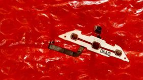 Шлейфи, перехідники Шлейфы, переходники ^/--/^ Samsung S /--/ 5620 шлейф кнопок с микрофоном оригинал бу ^_^^^ Samsung S /--/ 5620 шлейф кнопок з мікрофоном оригінал бу - фото фото фото