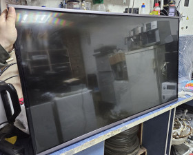 Panasonic Panasonic ^/--/^ Телевізор Panasonic TX-42 /--/ ASX /--/ 659&amp;quot;.  На запчастини ^_^^^ Телевизор Panasonic TX-42 /--/ ASX /--/ 659&amp;quot; На запчасти - фото фото фото