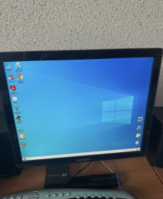 Samsung Samsung ^/--/^ Монітор Samsung SyncMaster 971 /--/ P — 19 дюймів - фото