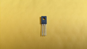 Транзистори Транзисторы ^/--/^ Philips BD /--/ 140 транзистор - фото фото фото