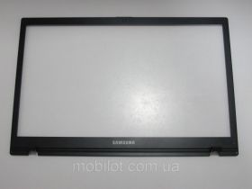 Корпуса Корпуса ^/--/^ Часть корпуса (Рамка) Samsung NP /--/ 305 /--/ V /--/ 5 /--/ A (NZ-5580) ^_^^^ Частина корпусу (Рамка) Samsung NP /--/ 305 /--/ V /--/ 5 /--/ A (NZ-5580) - фото фото фото