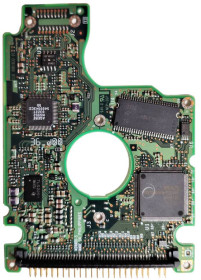 Жорсткі диски Жесткие диски ^/--/^ Плата HDD PCB 08 /--/ K /--/ 1833 08 /--/ K /--/ 1836 Hitachi HTS /--/ 726060 /--/ M /--/ 9 /--/ AT /--/ 00 - фото фото фото