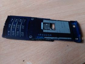 Корпуса на Samsung Корпуса на Samsung ^/--/^ Корпус (средняя часть с механизмом) Samsung U /--/ 600 б/у ^_^^^ Корпус (середня частина з механізмом) Samsung U /--/ 600 б/у - фото фото фото