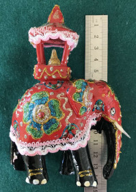 Статуетки, Скульптури, Фігурки, Фарфор Статуэтки, Скульптуры, Фигурки, Фарфор ^/--/^ Статуэтка слон с корзиной празднично украшен дерево 13 см х 9 х 5,5 ^_^^^ Статуетка слон з кошиком святково прикрашено дерево 13 см х 9 х 5,5 - фото фото фото