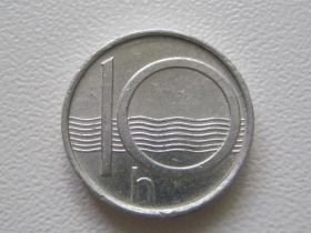 Чехія Чехия ^/--/^ Чехия 10 геллеров 1997 года 29613 ^_^^^ Чехія 10 геллерів 1997 року 29613 - фото фото фото