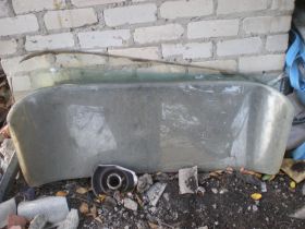 Інші автозапчастини Другие автозапчасти ^/--/^ стекла москвич ваз заз горбатый и заз 40 ^_^^^ скла москвич ваз заз горбатий і заз 40 - фото фото фото