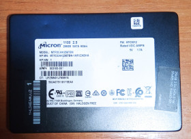 Твердотільні SSD-накопичувачі Твердотельные SSD-накопители ^/--/^ SSD накопичувач Micron 1100 256 /--/ GB 2.5&amp;quot; SATA III  (MTFDDAK /--/ 256 /--/ TBN) — На запчастини / Донор  (просвердлений) ^_^^^ SSD накопитель Micron 1100 256 /--/ GB 2.5&amp;quot; SATA III (MTFDDAK /--/ 256 /--/ TBN) — На запчасти / Донор (проверленный) - фото фото фото