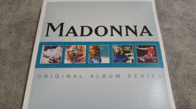 Музичні диски Музыкальные диски ^/--/^ madonna - original album series. запечатанный 5 cd бокс-сет ^_^^^ Madonna - original album series. задрукований 5 cd бокс-сет - фото фото фото