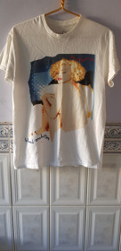 Футболки, майки Футболки, майки ^/--/^ Футболка &amp;quot;Madonna&amp;quot;  (100% cotton, M) б/у ^_^^^ Футболка &amp;quot;Madonna&amp;quot; (100% cotton, M) б/у - фото фото фото