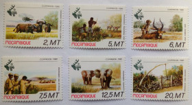 Мозамбік Мозамбик ^/--/^ Мозамбик 1982 Охотники, дикие животные, фауна, MNH  (КЦ=6,5 евро) ^_^^^ Мозамбік 1982 Мисливці, дикі тварини, фауна, MNH (КЦ = 6,5 євро) - фото фото фото