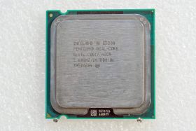 Процесори Процессоры ^/--/^ Процессор IntelPentium E /--/ 5300 ^_^^^ Процесор IntelPentium E /--/ 5300 - фото фото фото
