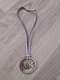 Інше Другое ^/--/^ Брелок, прикраса Michael Kors, стан нового, оригінал ^_^^^ Брелок, украшение Michael Kors, состояние нового, оригинал - фото фото фото