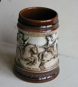 Чарки, келихи, стакани Рюмки, бокалы, стаканы ^/--/^ кружка пивная 0.5 /--/ л рыцари ^_^^^ Пивна 0.5 /--/ л лицарі - фото фото фото