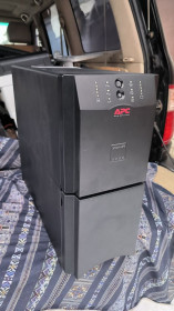 UPS, ИБП UPS, ИБП ^/--/^ Бесперебійник ДБЖ APC Smart-UPS 3000 SUA /--/ 3000 /--/ I ^_^^^ Бесперебойник ДБЖ APC Smart-UPS 3000 SUA /--/ 3000 /--/ I - фото фото фото