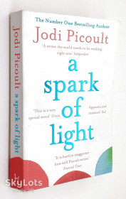 Художня література Художественная литература ^/--/^ A Spark of Light:. Jodi Picoult   (Goodreads Author). ^_^^^ A Spark of Light: Jodi Picoult (Goodreads Author) - фото фото фото