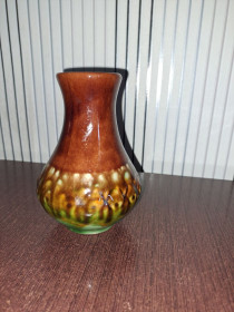 Статуетки, Скульптури, Фігурки, Фарфор Статуэтки, Скульптуры, Фигурки, Фарфор ^/--/^ Ваза Васильков СССР 13 /--/ см ^_^^^ Ваза Васильків СРСР 13 /--/ см - фото фото фото