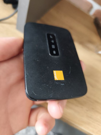 Модеми Модемы ^/--/^ Мобільний 4 /--/ G/3 /--/ G Wi-Fi роутер Alcatel Airbox LTE     (MW /--/ 40 /--/ V) — Під відновлення / На запчастини ^_^^^ Мобильный 4 /--/ G/3 /--/ G Wi-Fi роутер Alcatel Airbox LTE (MW /--/ 40 /--/ V) — Под восстановление / На запчасти - фото фото фото