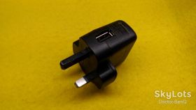 Зарядні пристрої Зарядные устройства ^/--/^ Сетевое зарядное устройство USB Motorola выходное: 5.1 /--/ V 850 /--/ mAh ( универсальный / универсальное ) ^_^^^ Мережевий зарядний пристрій USB Motorola вихідний: 5.1 /--/ V 850 /--/ mAh (Універсальний / універсальний) - фото фото фото