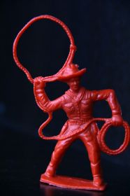 Фігурки, солдатики Фигурки, солдатики ^/--/^ ковбой с лассо TIM-MEE 70-75 /--/ мм сделано в США ОРИГИНАЛ ^_^^^ ковбой з лассо TIM-MEE 70-75 мм зроблено в США Орігінал - фото фото фото