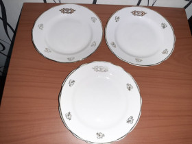 Статуетки, Скульптури, Фігурки, Фарфор Статуэтки, Скульптуры, Фигурки, Фарфор ^/--/^ Тарелки 3 шт. Коростень ресторан мелкие СССР 17 /--/ см ^_^^^ Тарілки 3 шт. Коростень ресторан дрібні СРСР 17 /--/ см - фото фото фото