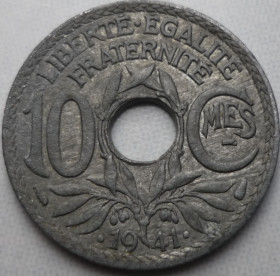 Франція Франция ^/--/^ Франция 10 сантимов .1941. цинк 11/20 /--/ ф /--/ 10 ^_^^^ Франція 10 сантимів .1941. цинк 11/20 /--/ ф /--/ 10 - фото фото фото