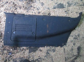 Інші автозапчастини Другие автозапчасти ^/--/^ Облицовка арки задн. прав. колеса Renault Laguna I 94-00 7700845921 ^_^^^ Облицювання арки задн. прав. колеса Renault Laguna I 94-00 7700845921 - фото фото фото