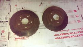 Дискові гальма Дисковые тормоза ^/--/^ Передний тормозной диск Toyota Camry 10 20 Previa Lexus ES ^_^^^ Передній гальмівний диск Toyota Camry 10 20 Previa Lexus ES - фото фото фото