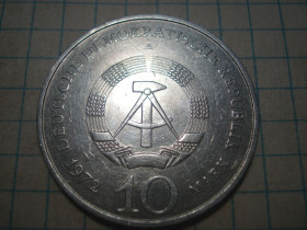 НДР, ФРН ГДР, ФРГ ^/--/^ 10 /--/ марк 1972 Німеччина, Бухенвальд ^_^^^ 10 /--/ марк 1972 Германия, Бухенвальд - фото фото фото