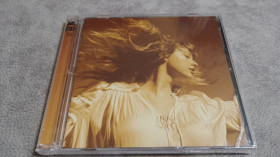 Музичні диски Музыкальные диски ^/--/^ taylor swift - fearless. Taylor&amp;apos;s version. запечатанный двойной американский cd ^_^^^ taylor swift - fearless. Taylor&amp;apos;s version. запечатаний подвійний американський cd - фото фото фото
