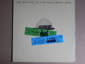 Платівки Пластинки ^/--/^ The Beatles ‎– The Beatles At The Hollywood Bowl   (Parlophone ‎– 3 /--/ C 064-06377, Italy) NM-/NM- ^_^^^ The Beatles – The Beatles At The Hollywood Bowl (Parlophone – 3 /--/ C 064-06377, Italy) NM-/NM- - фото фото фото