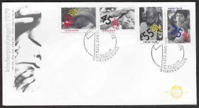 Європа Европа ^/--/^ Нидерланды 1979 ГОД РЕБЁНКА ДЕТИ ВОСПИТАНИЕ ОБРАЗОВАНИЕ ЗДОРОВЬЕ КПД Mi.1147-1150 ^_^^^ Нідерланди 1979 рік Дитина виховання освіти ККД Mi.1147-1150 - фото фото фото
