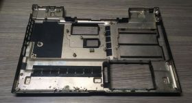 Корпуса Корпуса ^/--/^ Корпус низ, корыто Samsung M /--/ 60 (NP-M /--/ 60 /--/ A /--/ 004/SEG) дно, поддон, нижняя часть ^_^^^ Корпус низ, корито Samsung M /--/ 60 (NP-M /--/ 60 /--/ A /--/ 004/SEG) дно, піддон, нижня частина - фото фото фото