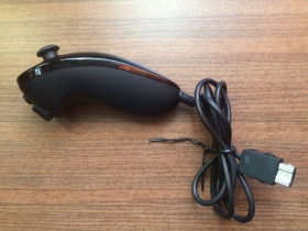 Джойстики, маніпулятори Джойстики, манипуляторы ^/--/^ Nunchuk  Нунчак оригинальный чёрный для Nintendo Wii/Wii U ^_^^^ Nunchuk Нунчак оригінальний чорний для Nintendo Wii/Wii U - фото фото фото