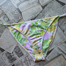 Купальники, парео Купальники, парео ^/--/^ Плавки от купальника 54 L р Primark евро 46 ^_^^^ Плавки від купальника 54 L р Primark євро 46 - фото фото фото