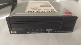 Інше Другое ^/--/^ Ленточный накопитель HP HP - - HP STOREEVER LTO-2 ULTRIUM 448 SAS INTERNAL TAPE DRIVE ^_^^^ LTO-2 ULTRIUM 448 SAS INTERNAL TAPE DRIVE - фото фото фото