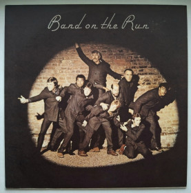 Платівки Пластинки ^/--/^ Wings, Paul McCartney EX Beatles - Band On The Run - 1973.  (LP). 12. Пластинка. Santa Records. Rare ^_^^^ Wings, Paul McCartney EX Beatles - Band On The Run - 1973. 12. Пластинка. Santa Records. Rare - фото фото фото