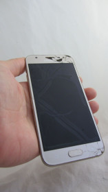 Samsung Samsung ^/--/^ Samsung Galaxy J /--/ 3  (2017)  (SM-J /--/ 330 /--/ F/DS) Gold ^_^^^ Samsung Galaxy J /--/ 3 (2017) (SM-J /--/ 330 /--/ F/DS) Gold - фото фото фото