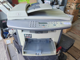 БФП МФУ ^/--/^ Лазерный МФУ HP LaserJet 3052 с картриджем № 26090915 ^_^^^ Лазерний МФУ HP LaserJet 3052 з картриджем No 26090915 - фото фото фото