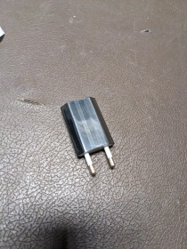 Зарядні пристрої Зарядные устройства ^/--/^ 2330 Блок живлення USB ^_^^^ 2330 Блок питания USB - фото фото фото