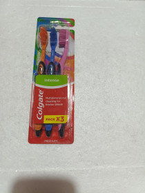 Зубні щітки Зубные щетки ^/--/^ Зубні щітки Colgate Twister Intense  (упаковка 3 шт., середні) ^_^^^ Зубные щетки Colgate Twister Intense (упаковка 3 шт., средние) - фото фото фото